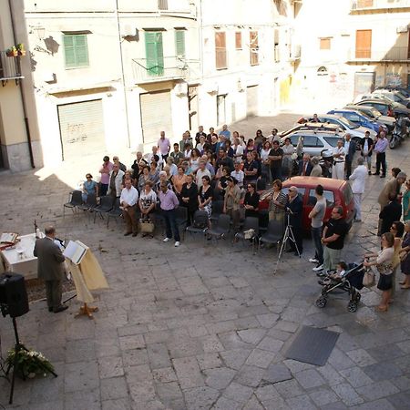 La Vucciria Di Guttuso Bed & Breakfast Palermo Luaran gambar